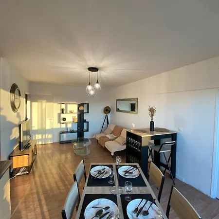 Appartement Spacieux - 10' Gare Angers